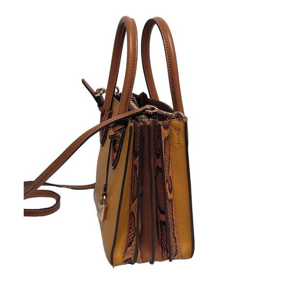 Michael Kors Mercer Large Pebbled Leather Accordion Tote- Marigold - Picture 5 of 11